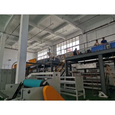 Zero Defect 2400mm Automatic KN95 Blown Nonwoven Fabric Making Machine