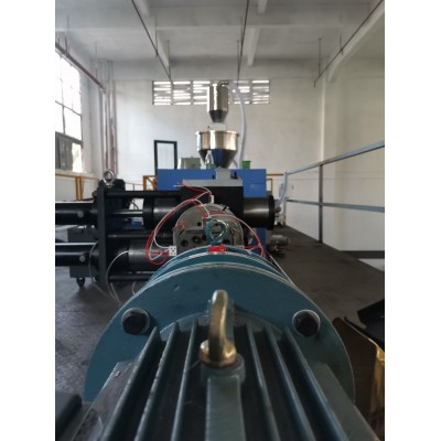 2400mm High Speed Blown Nonwoven Fabric Making Machine with Exquisite Workmanship